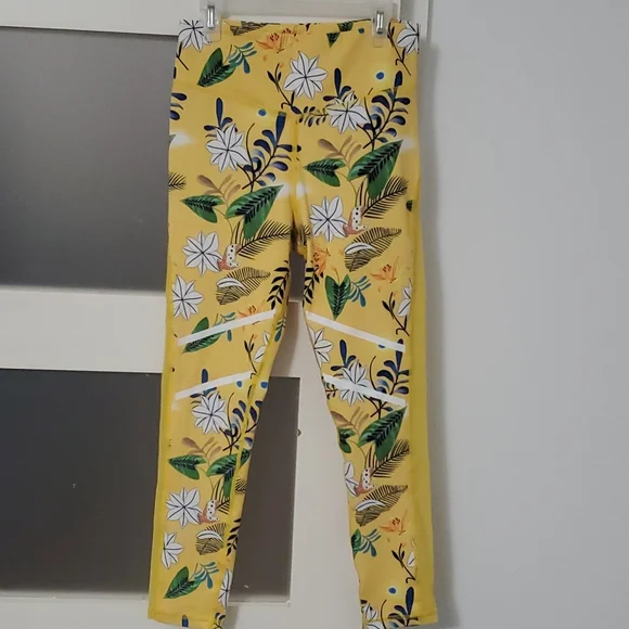 Workout pants - Picture 1 of 3